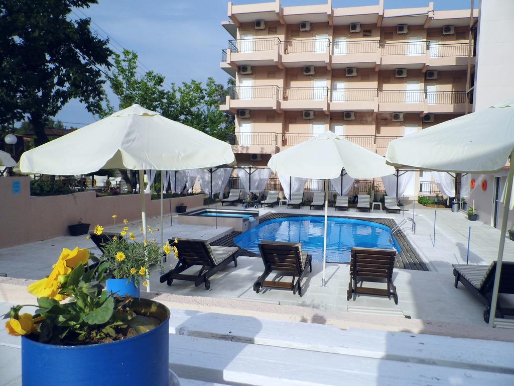 Golden Beach Hotel メタモルフォシ エクステリア 写真