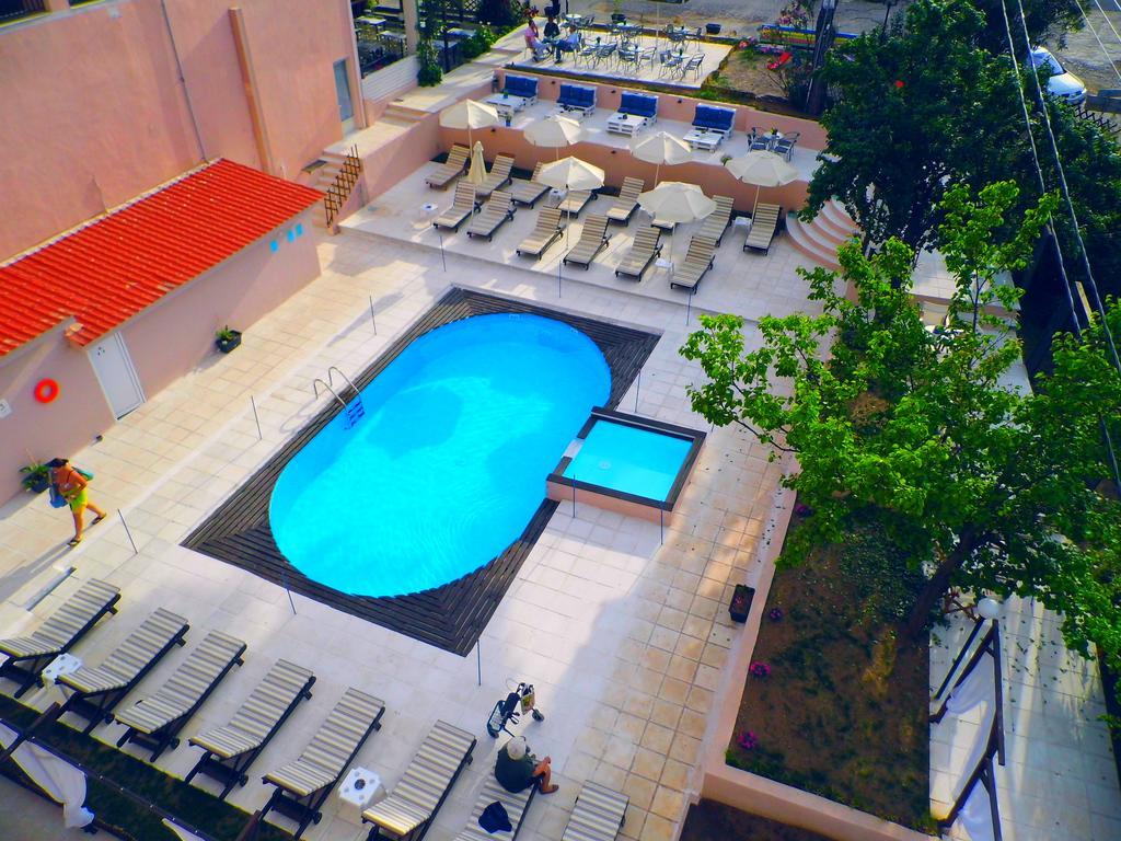 Golden Beach Hotel メタモルフォシ エクステリア 写真